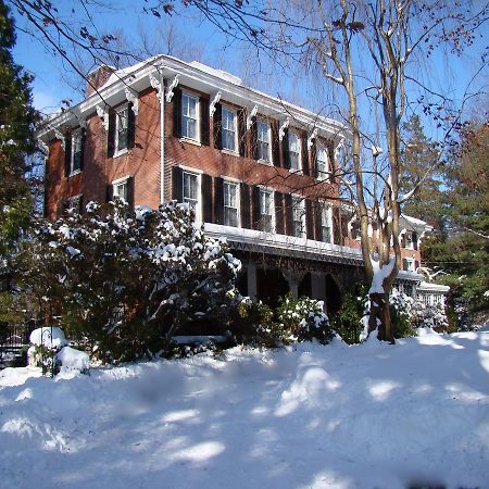 ウェストチェスター フォーンブルック ベッド&ブレックファースト（大人専用） Bed & Breakfast エクステリア 写真